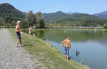 Собираемся на рыбалку на озера в городе Сочи